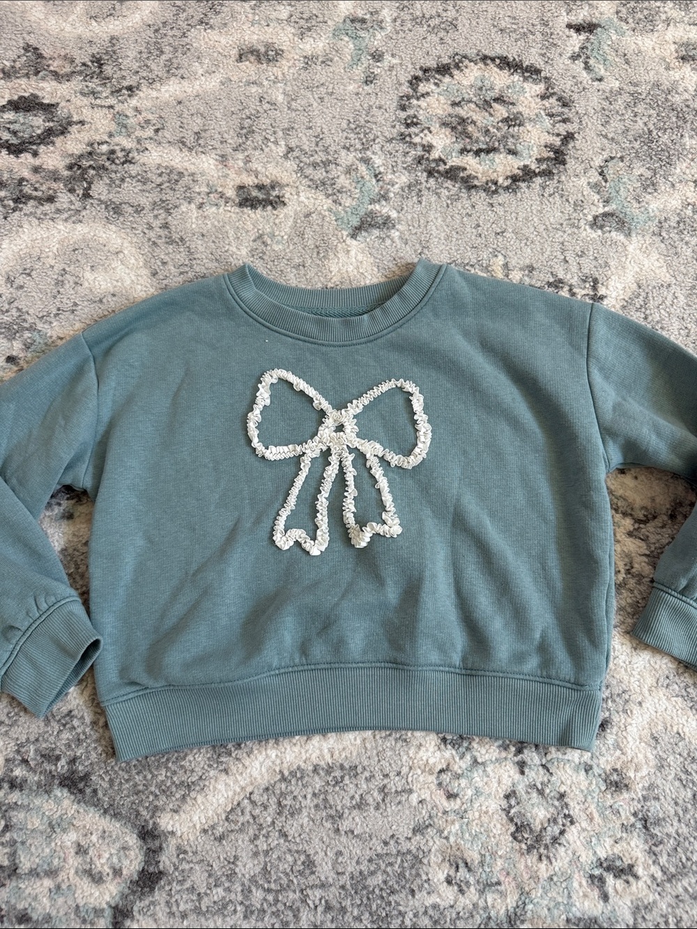 Jumping Beans Bow Crewneck Size 5